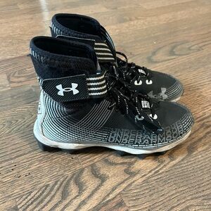 Under Armour Cleats